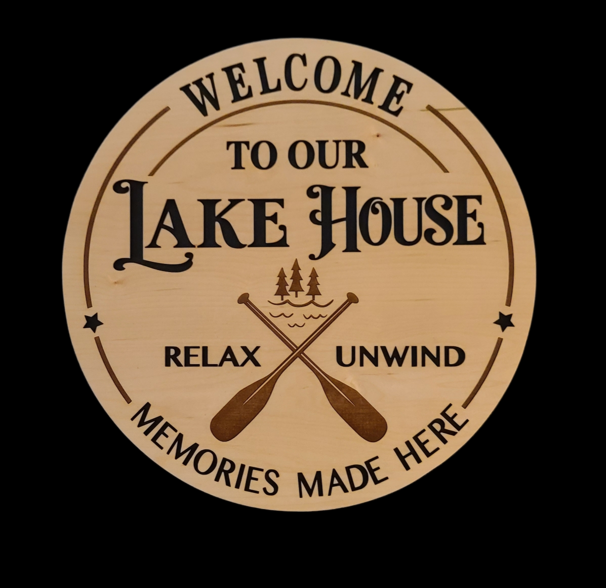 Welcome to the Lake House (17" Round)